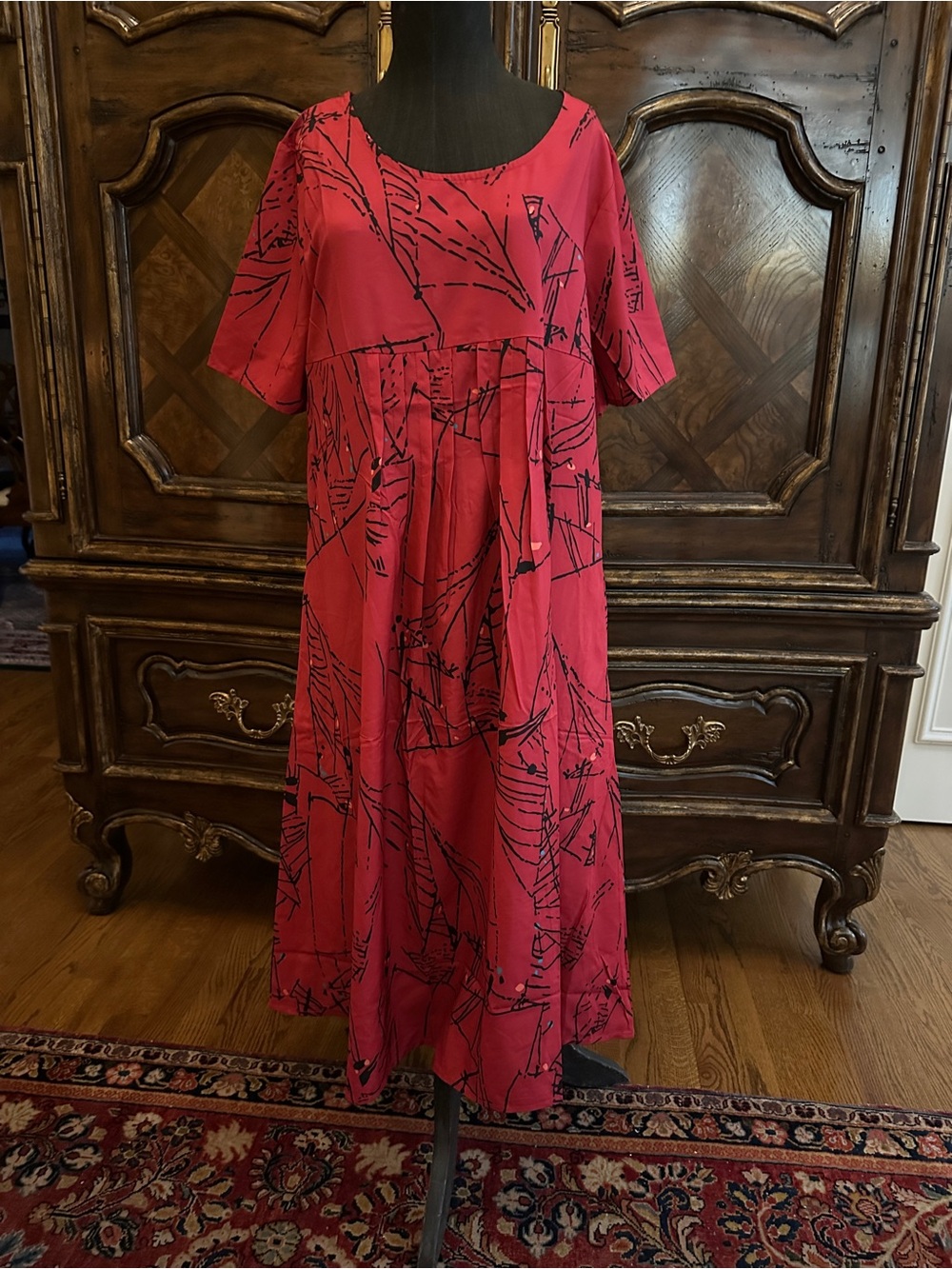 Red Short-Sleeve Printed Midi Dress